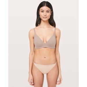 Lululemon Take Shape Bra